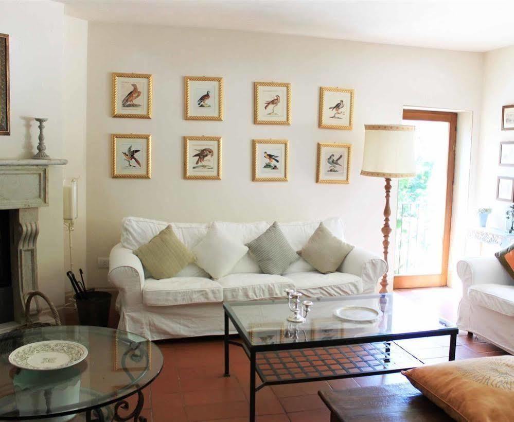 Torre Del Falco Guest House Spoleto Exterior photo